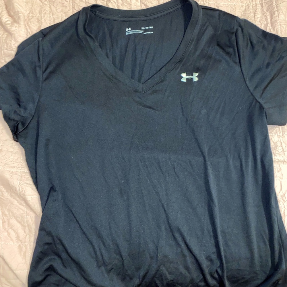 Under armour workout shirt